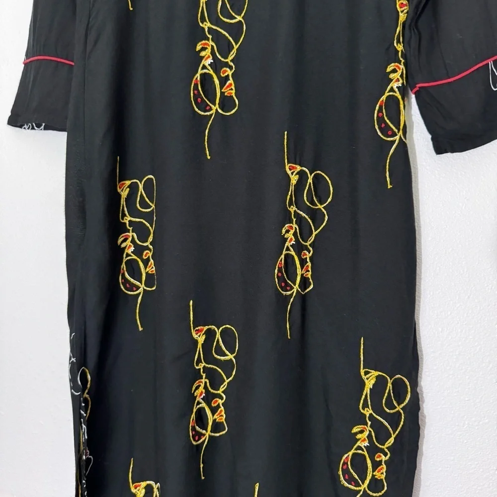 Unbranded black intertwined couple embroidered faces dress size Large - Picture 10 of 16
